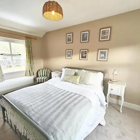 Moor Farm * Cotterdale